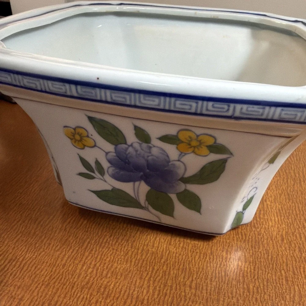 Vintage AAA Imports Inc. Decoware Pottery Planter